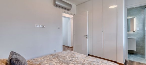 5 bedrooms Villa in Livadia, Cyprus No. 9446 20