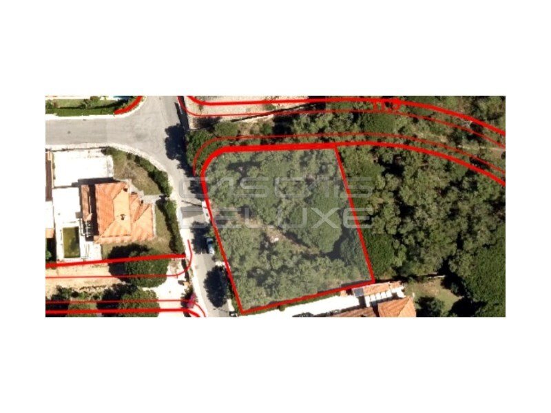 900m² Land in Cascais, Portugal No. 128665