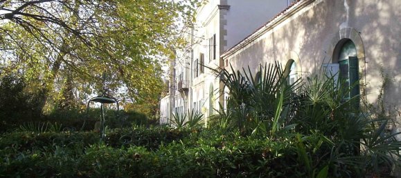 13 bedrooms House in Carcassonne, France No. 38017 7