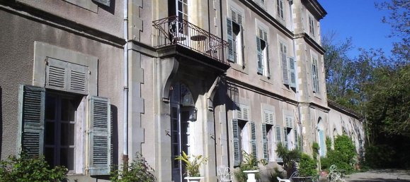 13 bedrooms House in Carcassonne, France No. 38017 3