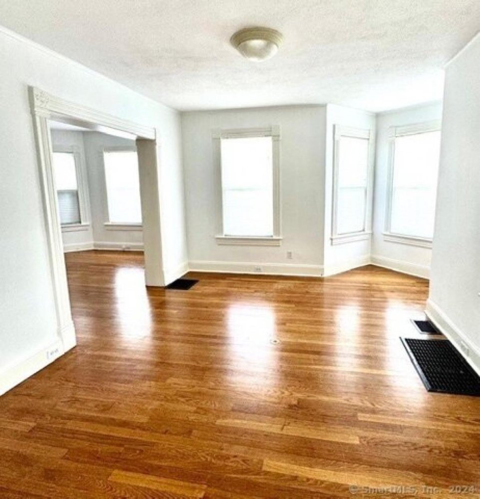 2 bedrooms House in Norwalk, USA No. 393674