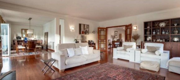 5 bedrooms Villa in Cascais, Portugal No. 107630 11