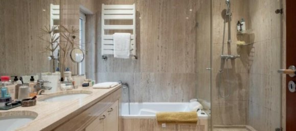 5 bedrooms Villa in Cascais, Portugal No. 107630 48