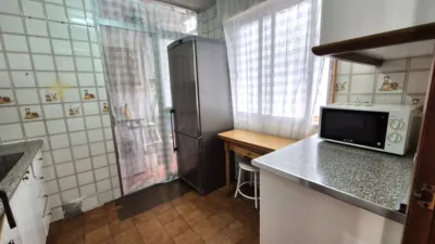 Квартира с 4 спальнями в Бадахос, Испания № 180079