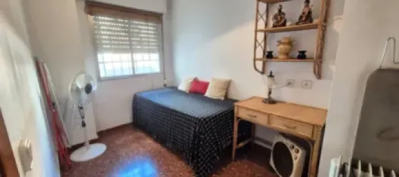 Квартира с 4 спальнями в Бадахос, Испания № 180079 30