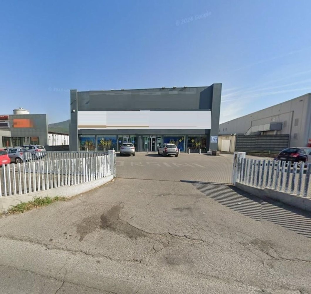 Lagerhaus in Calcinaia, Italy 3665m², Nr. 376603