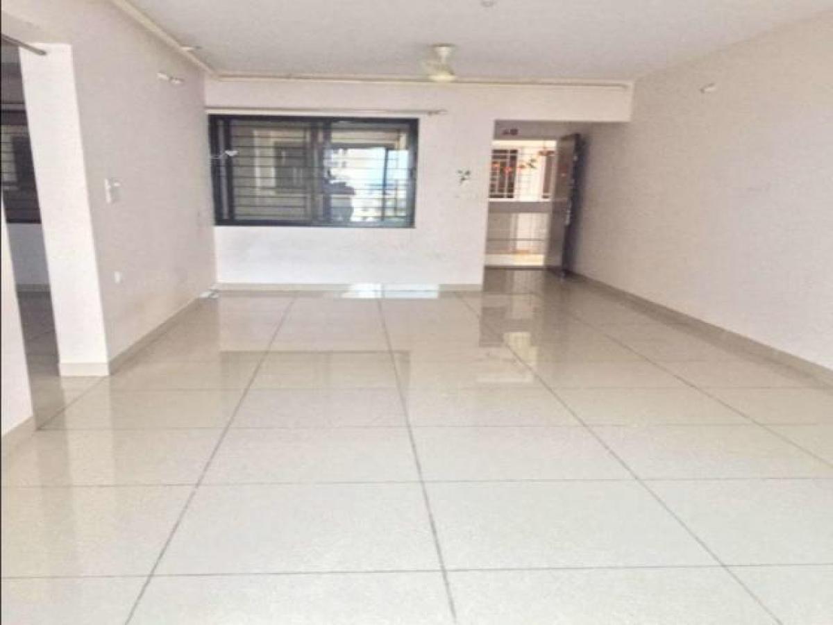 2 bedrooms House in Pune, India No. 54574