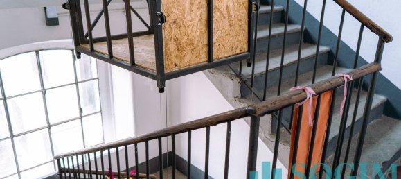 Entrepôt à Verano Brianza, Italy 3500m² No. 84890 2