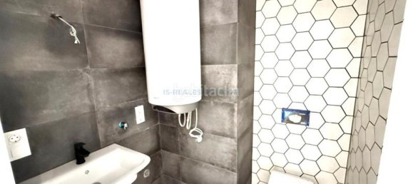 2 bedrooms Penthouse in Alicante, Spain No. 185443 4