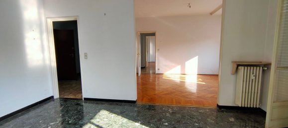 6-Zimmer Wohnung in Asti, Italy, Nr. 217341 2