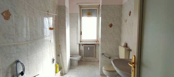 6-Zimmer Wohnung in Asti, Italy, Nr. 217341 9