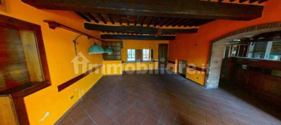 Imóvel comercial em Lucca, Italy 240 m² N.º 320885 2