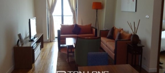 Apartamento de 3 dormitorios en Hoan Kiem, Vietnam No. 3446 2
