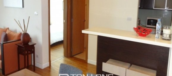 Apartamento de 3 dormitorios en Hoan Kiem, Vietnam No. 3446 3