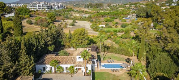 5 bedrooms Villa in Estepona, Spain No. 134851 13