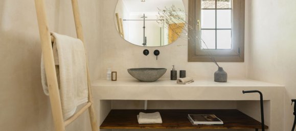 5 bedrooms Villa in Estepona, Spain No. 134851 5