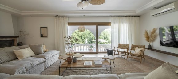 5 bedrooms Villa in Estepona, Spain No. 134851 20