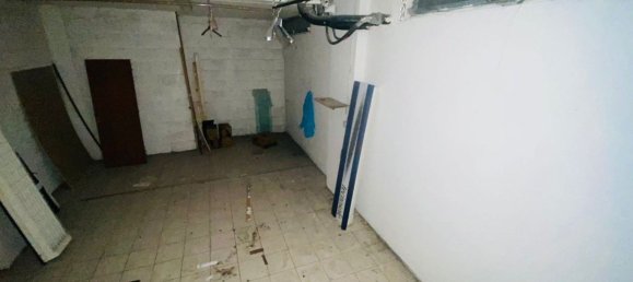 78m² Office in Rome, Italy No. 155757 10