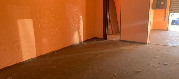 78m² Office in Rome, Italy No. 155757 6