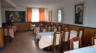 6 rooms House in Poysdorf, Austria No. 115585