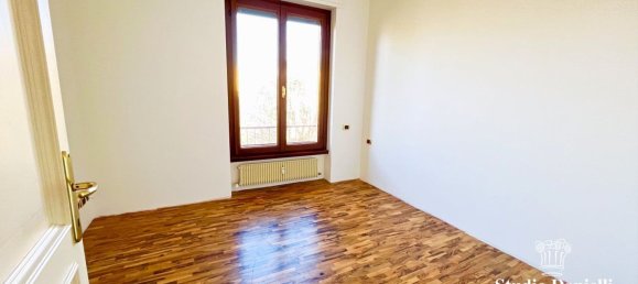 4غرفة شقة في Besana in Brianza, Italy رقم 237958 10