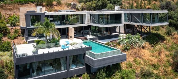 5 bedrooms House in Marbella, Spain No. 155764 15