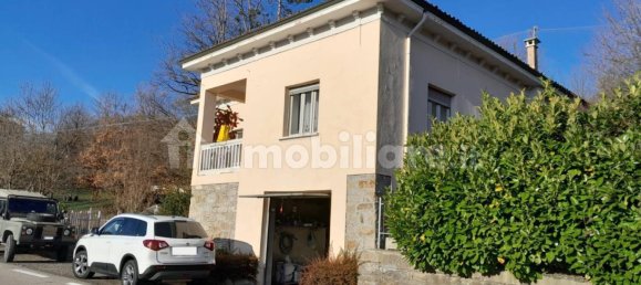 3 chambres Villa à Ferriere, Italy No. 84347 2