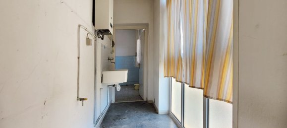 4 rooms Apartment in San Benedetto del Tronto, Italy No. 301175 7