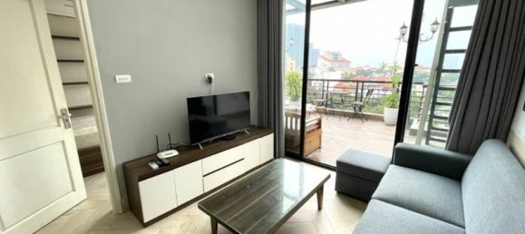 Apartamento de 2 dormitorios en Tay Ho, Vietnam No. 527 2