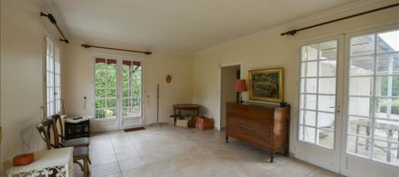 4 Schlafzimmer Haus in Amboise, France, Nr. 290541 2