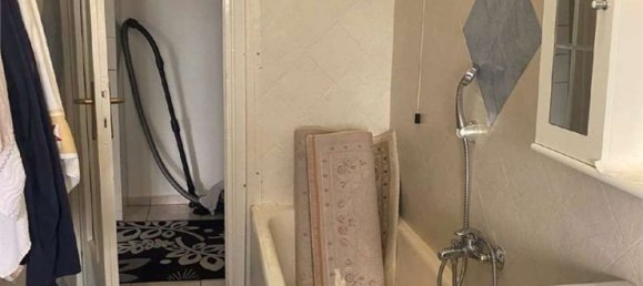 Apartamento de 6 habitaciónes en Baranzate, Italy No. 99979 12