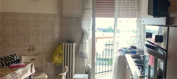 Apartamento de 6 habitaciónes en Baranzate, Italy No. 99979 5