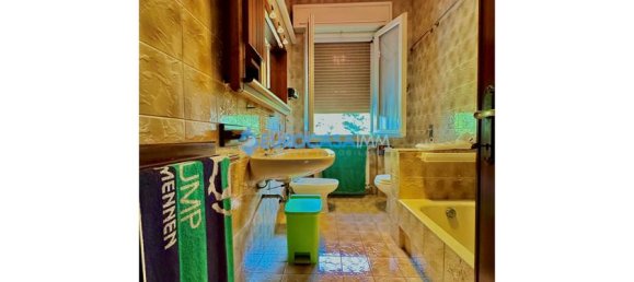 4 bedrooms House in Moglia, Italy No. 61269 13