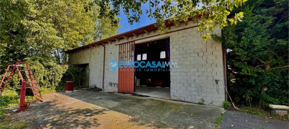 4 bedrooms House in Moglia, Italy No. 61269 17