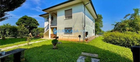 4 bedrooms House in Moglia, Italy No. 61269 24