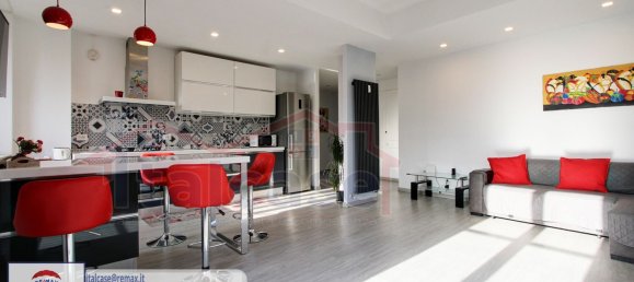 Apartamento de 3 dormitorios en Rome, Italy No. 63912 4