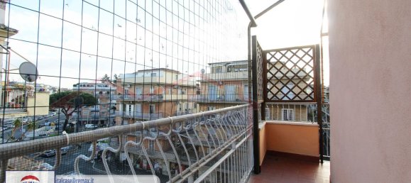 Apartamento de 3 dormitorios en Rome, Italy No. 63912 19