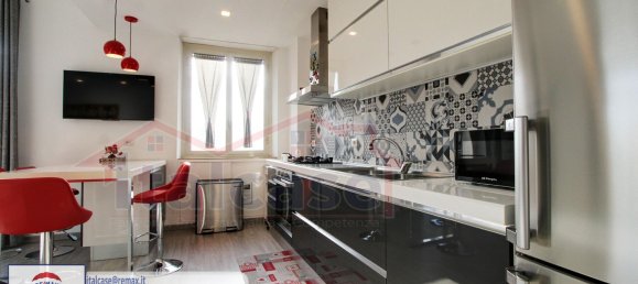 Apartamento de 3 dormitorios en Rome, Italy No. 63912 5