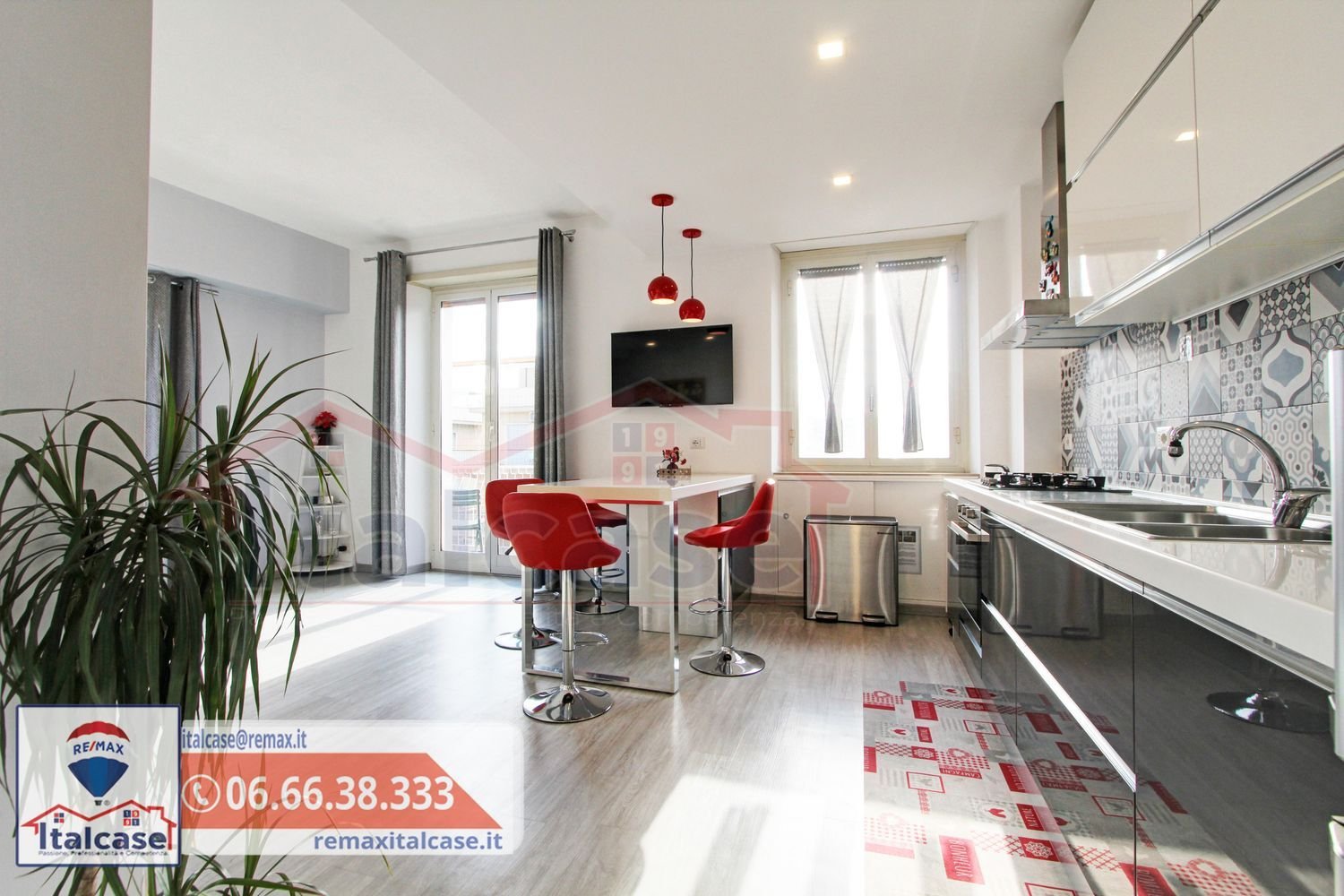 Apartamento de 3 dormitorios en Rome, Italy No. 63912