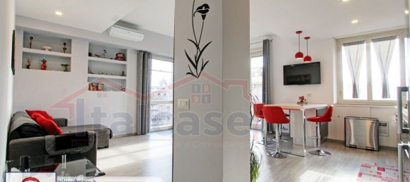 Apartamento de 3 dormitorios en Rome, Italy No. 63912 3