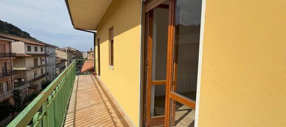 Ático de 2 dormitorios en San Pietro a Maida, Italy No. 278574 14