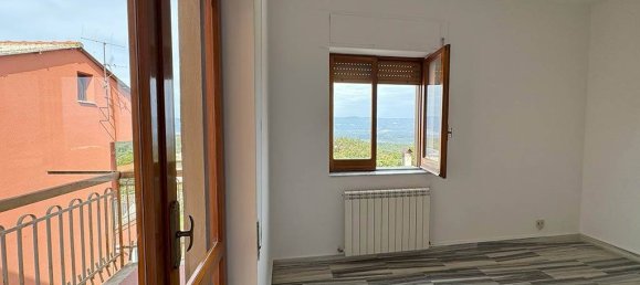 Ático de 2 dormitorios en San Pietro a Maida, Italy No. 278574 19