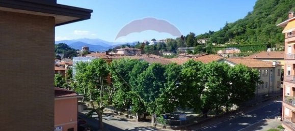 3غرفة شقة في Laveno-Mombello, Italy رقم 120063 3