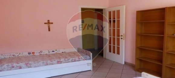 3غرفة شقة في Laveno-Mombello, Italy رقم 120063 9