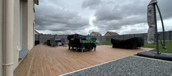 5 bedrooms House in Seine-Maritime, France No. 309747 9