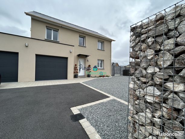 5 bedrooms House in Seine-Maritime, France No. 309747