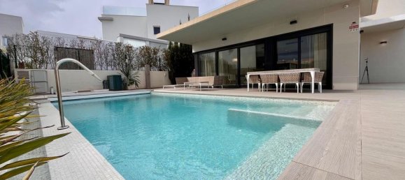 Вилла с 4 спальнями в Дехеса де Кампоамор, Испания № 184739 10