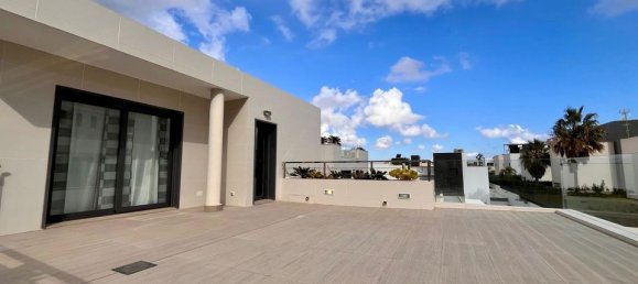 Вилла с 4 спальнями в Дехеса де Кампоамор, Испания № 184739 31