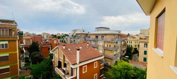 2 bedrooms Apartment in Rome, Italy No. 264533 17