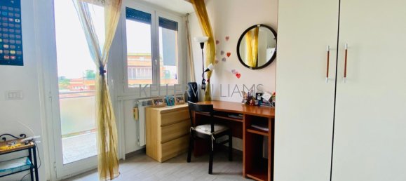 2 bedrooms Apartment in Rome, Italy No. 264533 16